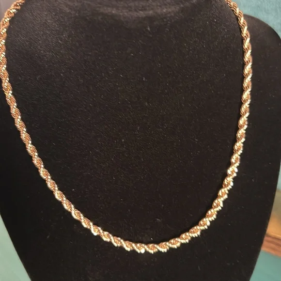 New Lot 8 Piece Gift Christmas Bulk Gold Tone Necklace Fashion Jewelry Set - Picture 11 of 16